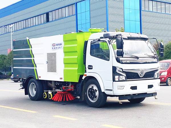 東風(fēng)福瑞卡8方洗掃車