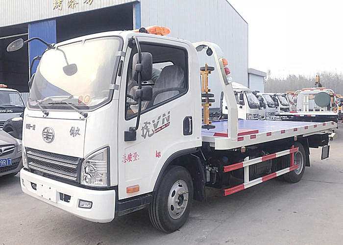解放虎VN藍牌清障車報價，用戶已發(fā)車！