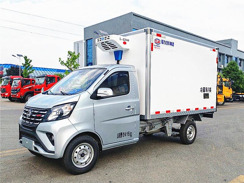 長安藍牌國六冷藏車