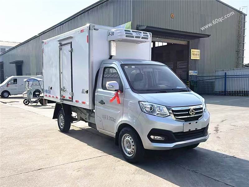 長安金標(biāo)T3冷藏車