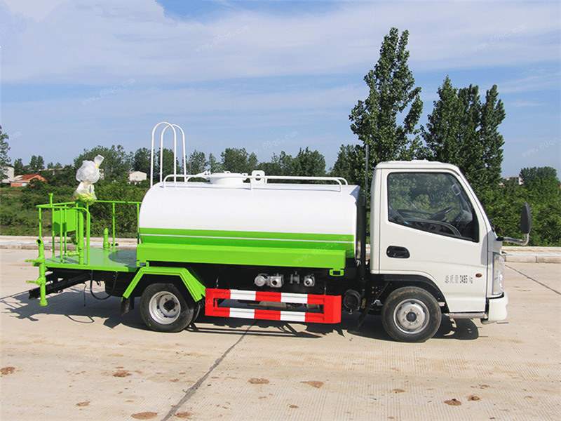 凱馬K1藍牌灑水車 凱馬K1藍牌灑水車