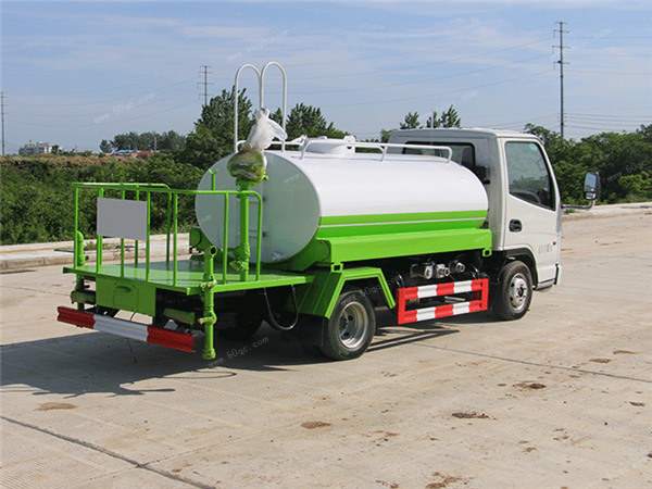 凱馬K1藍牌灑水車 凱馬K1藍牌灑水車