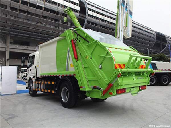 歐曼壓縮式垃圾車
