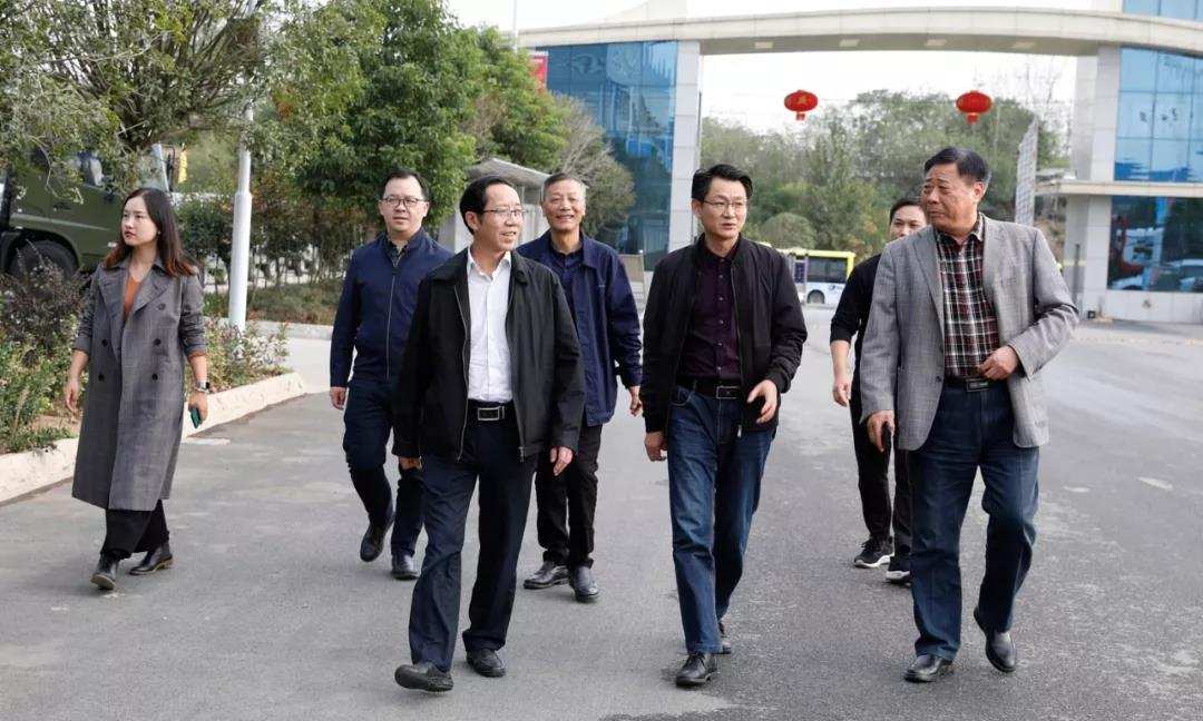 湖北省研究室黨組成員帶隊(duì)赴程力集團(tuán)調(diào)研指導(dǎo)工作